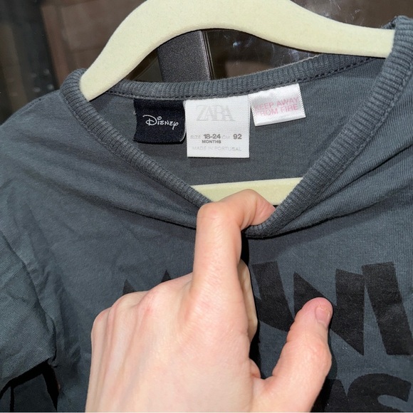 Zara Kids Disney minnie mouse long sleeve tee crewneck sweater pullover charcoal - Picture 2 of 4